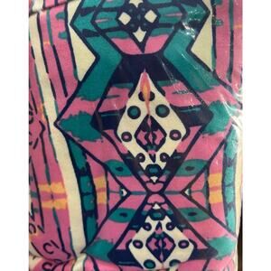 TC LuLaRoe leggings. Fits sizes 10/12-18/20